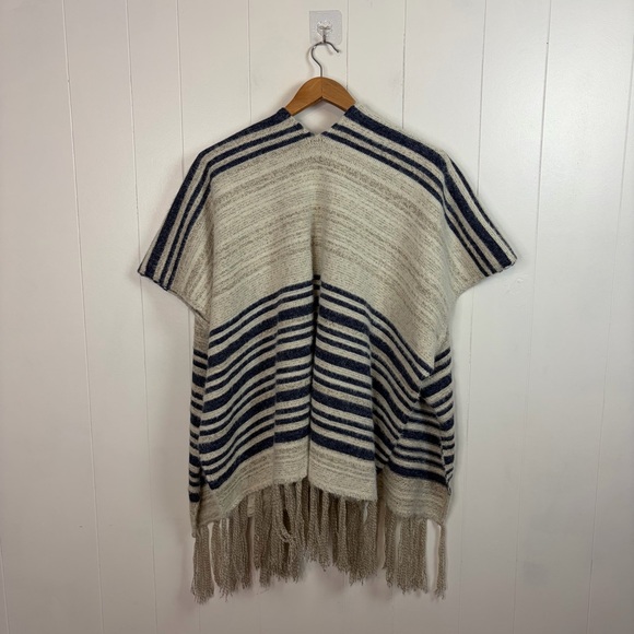 Minkas Striped Knit Poncho Cardigan Fringe Open Front Boho Shawl Wrap Sweater - Picture 4 of 9